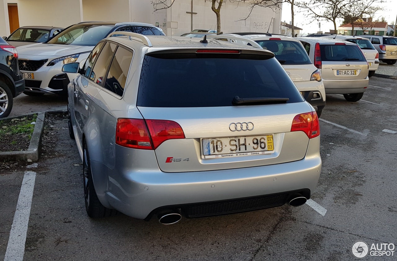 Audi RS4 Avant B7