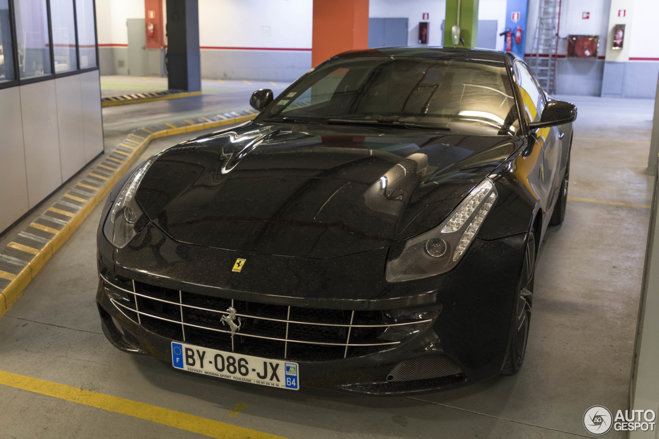 Ferrari FF