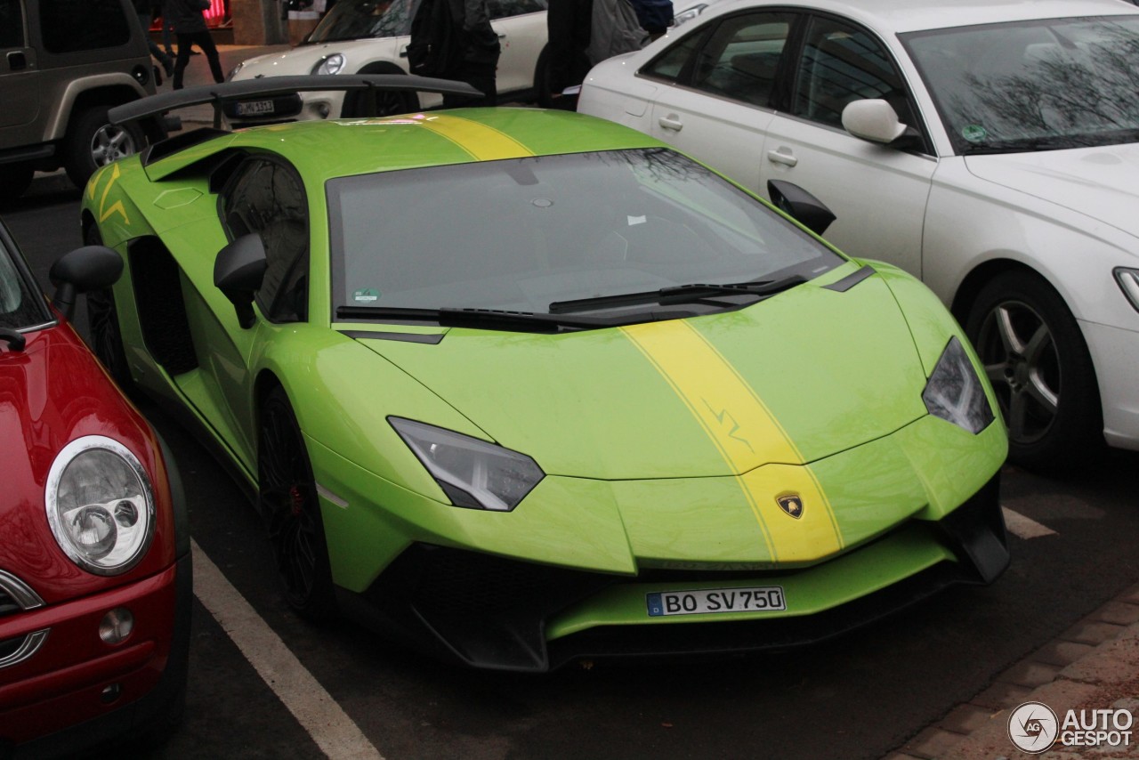 Lamborghini Aventador LP750-4 SuperVeloce