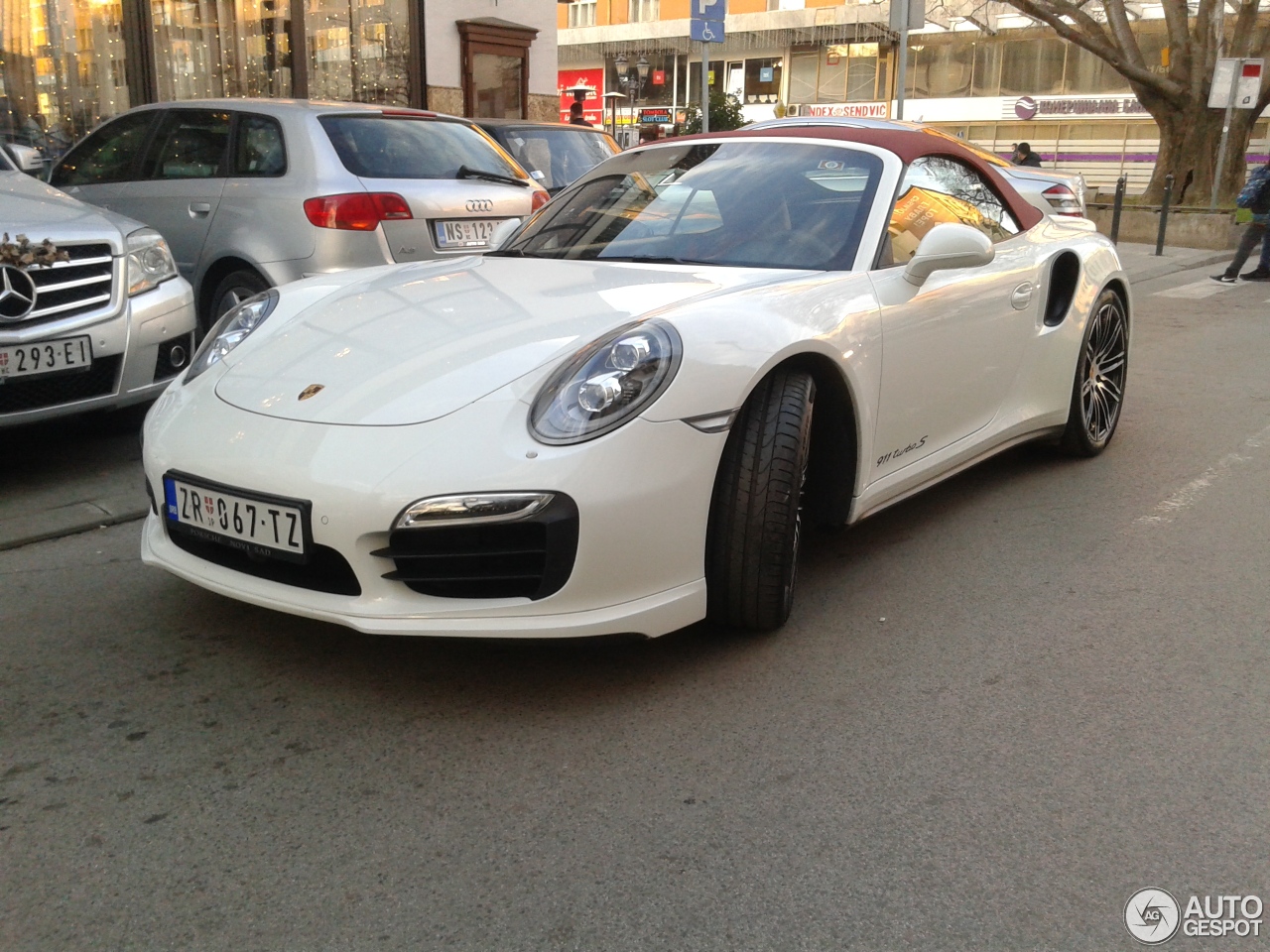 Porsche 991 Turbo S Cabriolet MkI