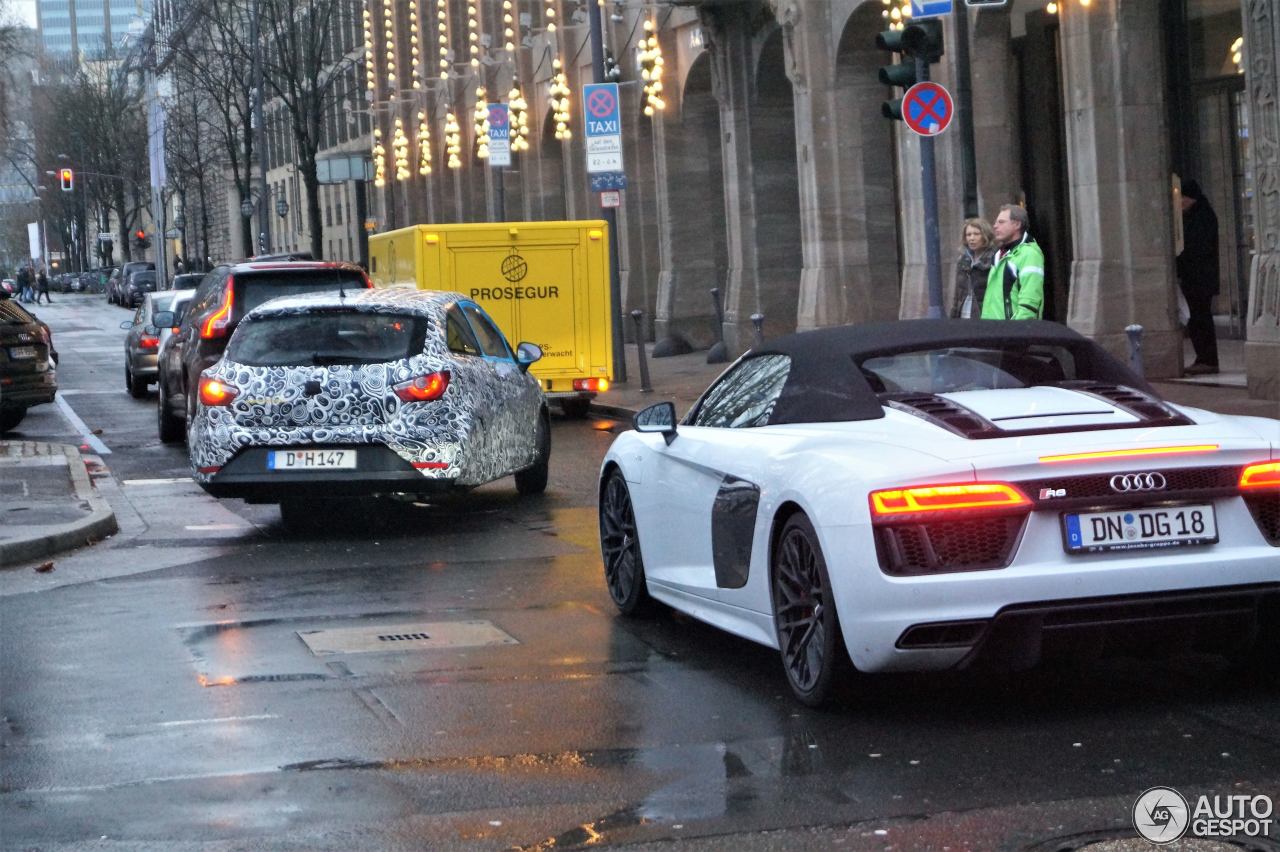 Audi R8 V10 Spyder 2016