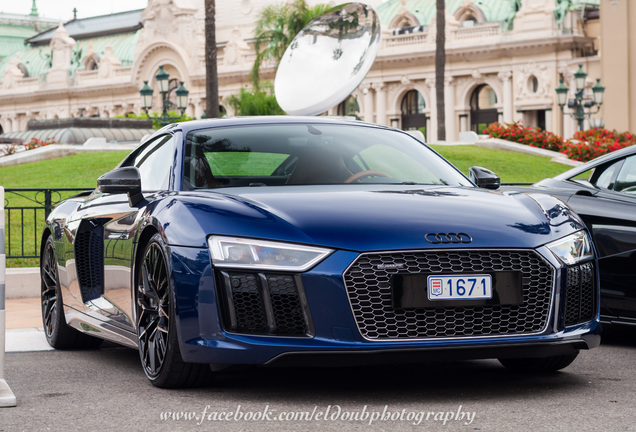 Audi R8 V10 Plus 2015