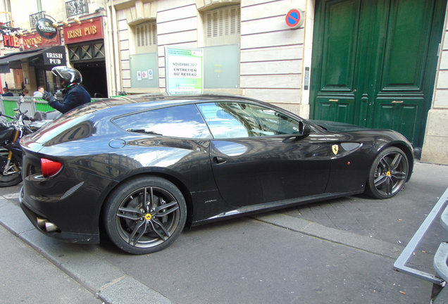 Ferrari FF