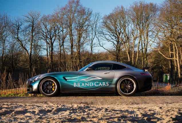 Mercedes-AMG GT R C190