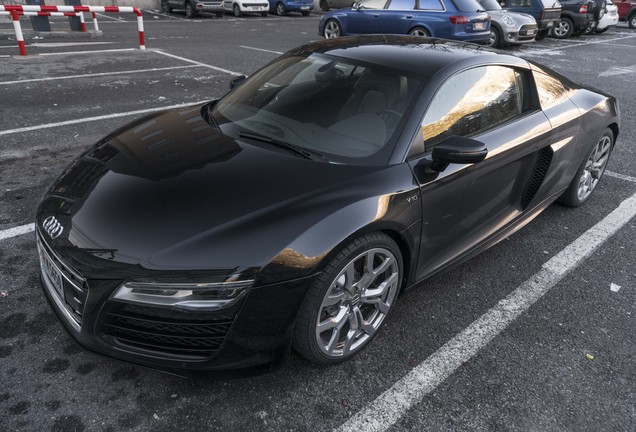 Audi R8 V10 2013