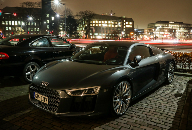 Audi R8 V10 Plus 2015