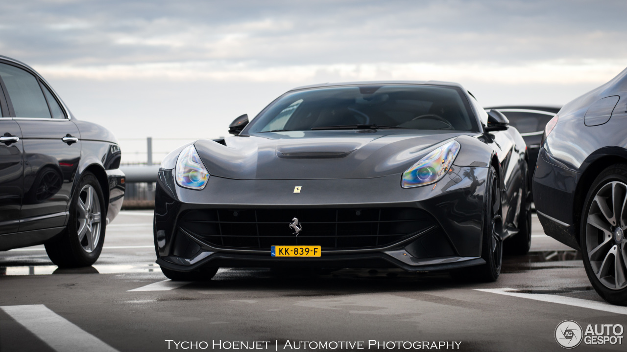 Ferrari F12berlinetta Novitec Rosso