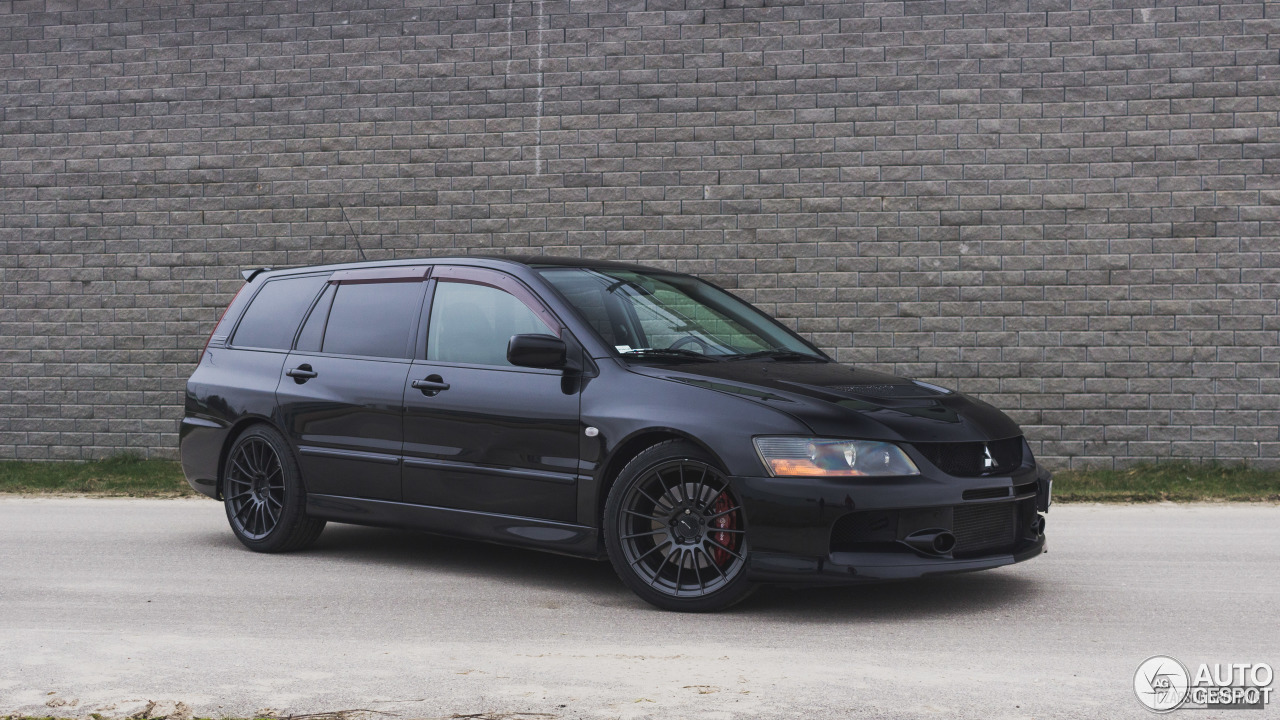 Mitsubishi Lancer Evolution IX Wagon GT