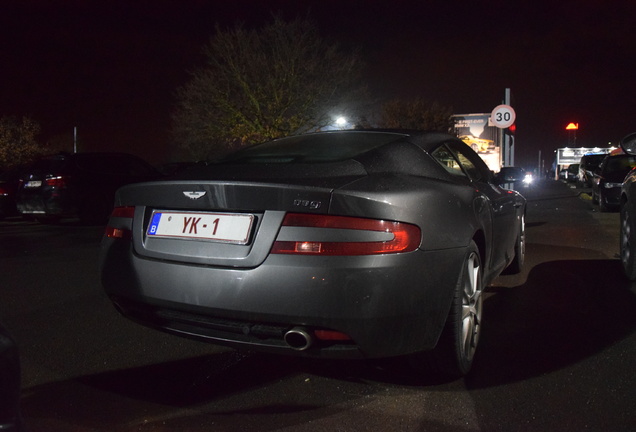 Aston Martin DB9