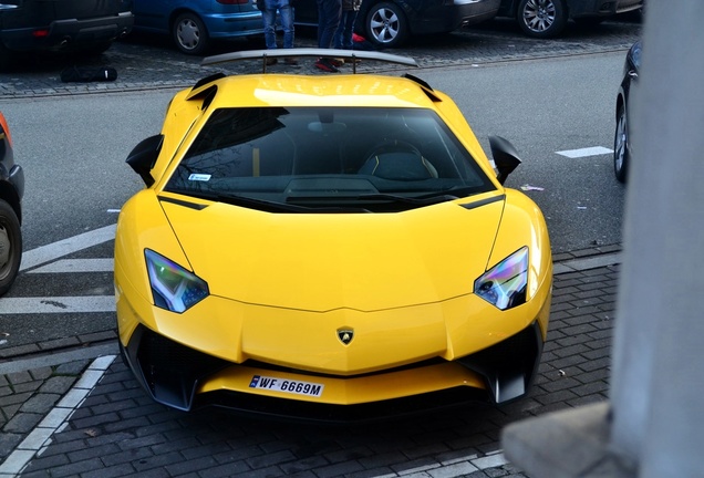 Lamborghini Aventador LP750-4 SuperVeloce