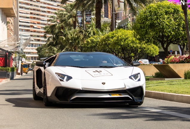 Lamborghini Aventador LP750-4 SuperVeloce Roadster