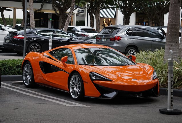 McLaren 570S