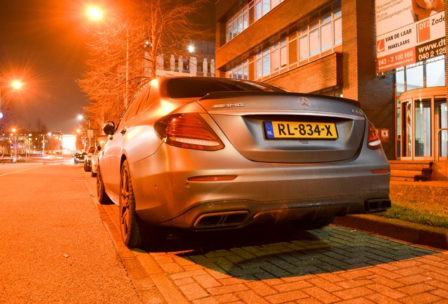 Mercedes-AMG E 63 S W213