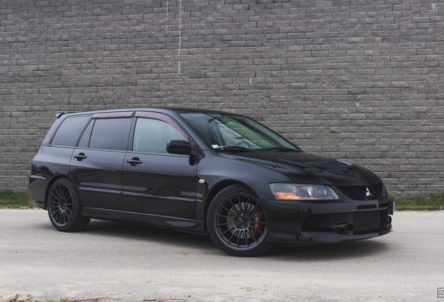 Mitsubishi Lancer Evolution IX Wagon GT