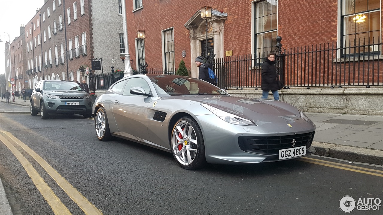 Ferrari GTC4Lusso T