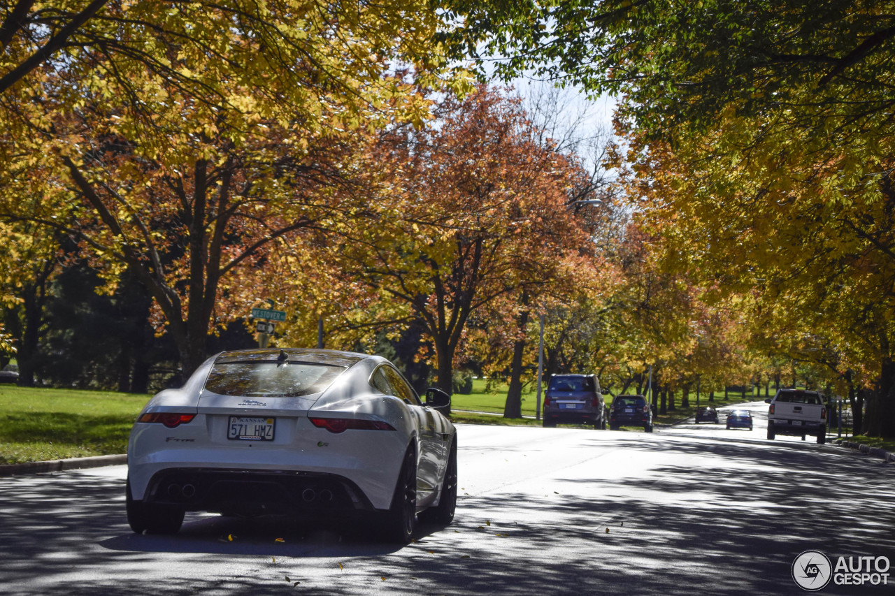 Jaguar F-TYPE R Coupé