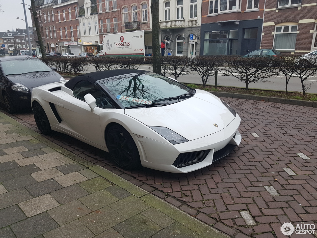 Lamborghini Gallardo LP560-4 Spyder