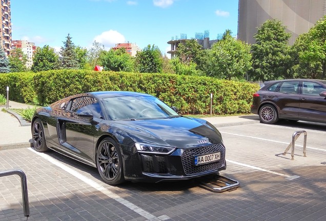 Audi R8 V10 2015