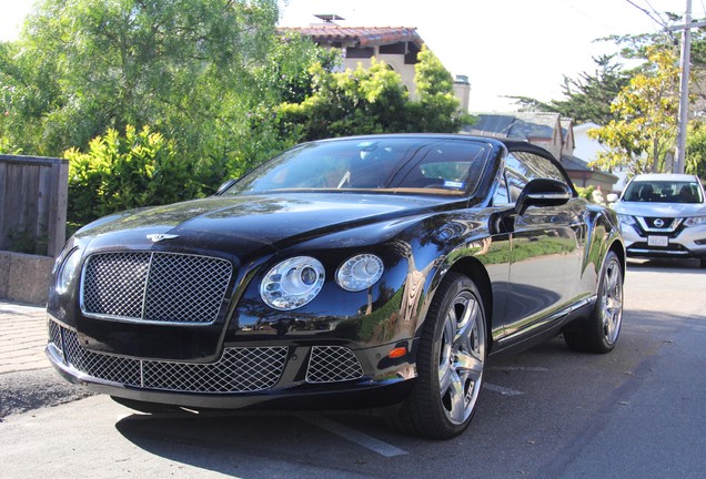 Bentley Continental GTC 2012