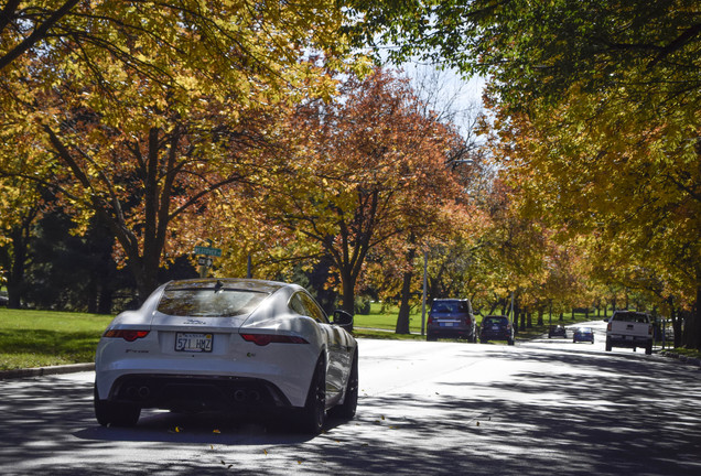 Jaguar F-TYPE R Coupé