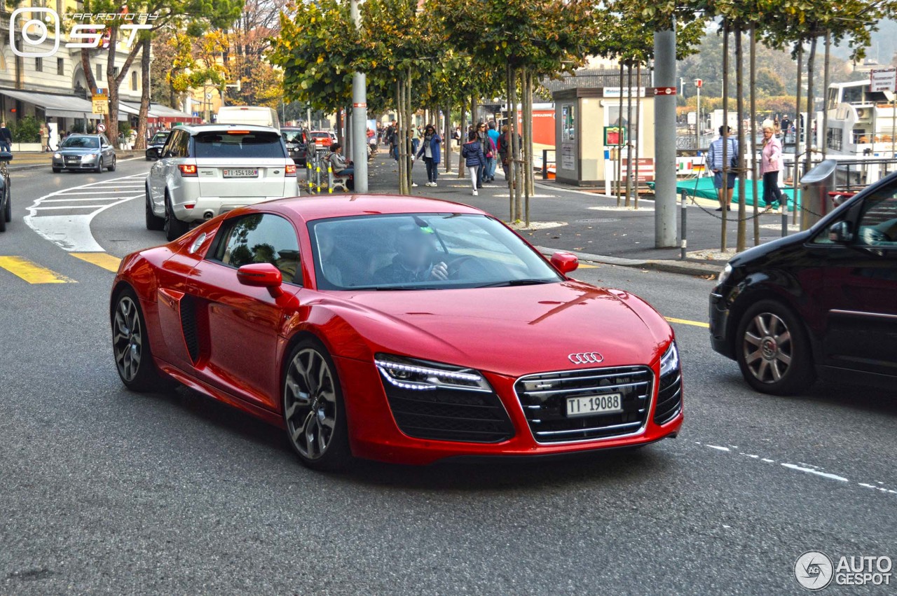 Audi R8 V10 2013