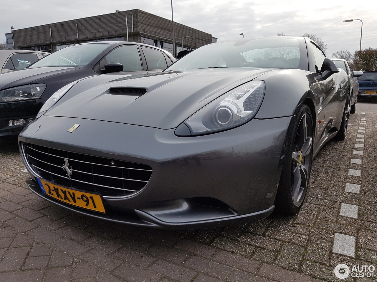 Ferrari California