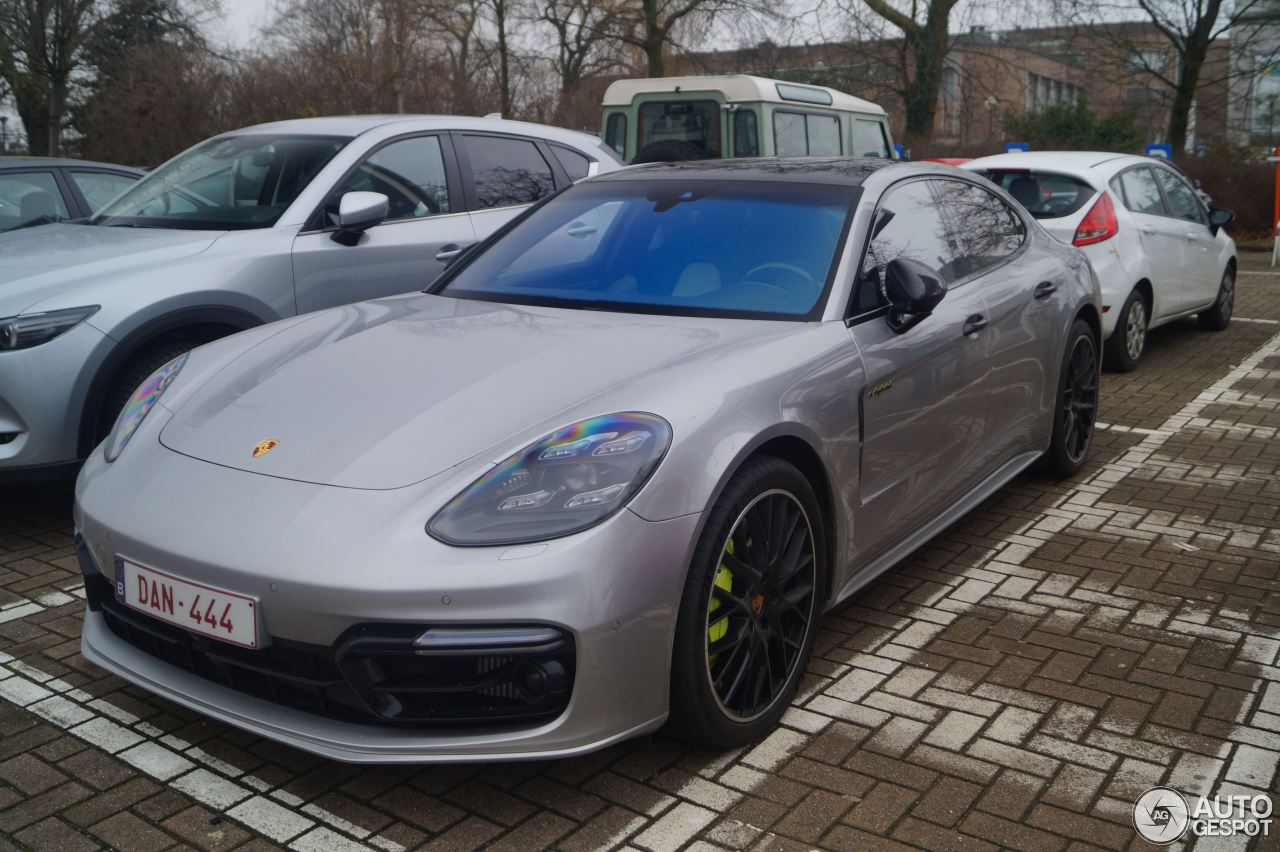 Porsche 971 Panamera Turbo S E-Hybrid