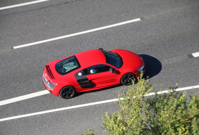 Audi R8 V10 Plus 2013