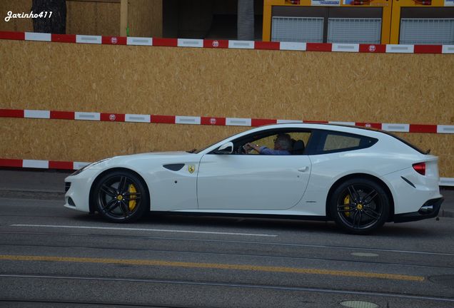 Ferrari FF