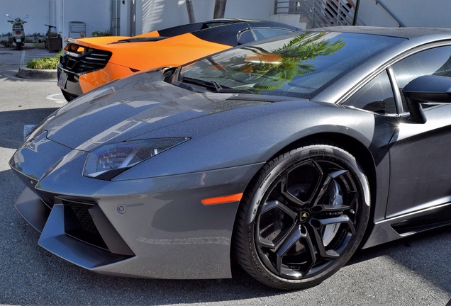 Lamborghini Aventador LP700-4