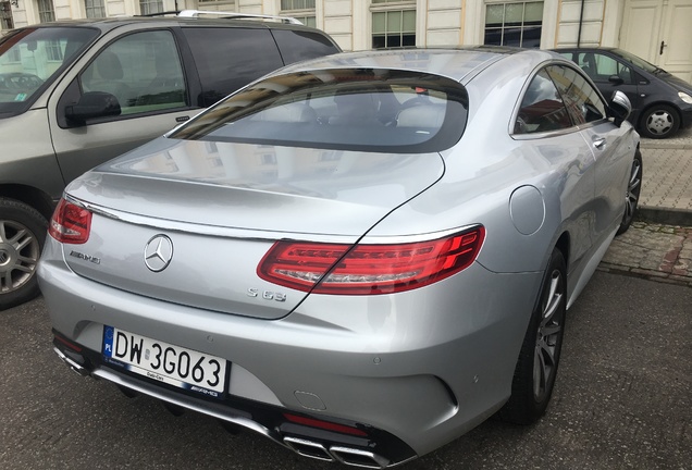 Mercedes-AMG S 63 Coupé C217