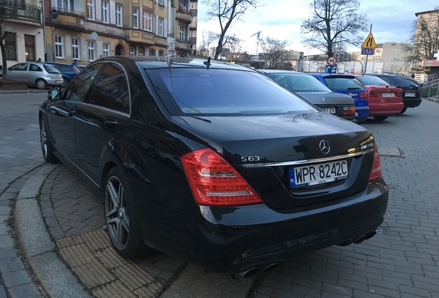 Mercedes-Benz S 63 AMG W221 2010