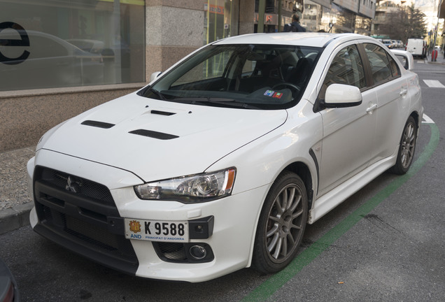 Mitsubishi Lancer Evolution X