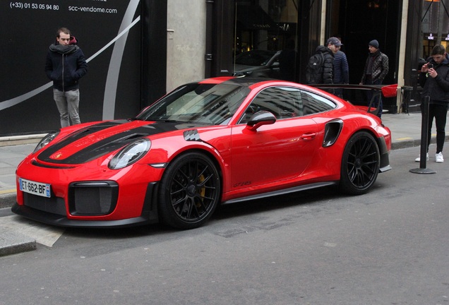 Porsche 991 GT2 RS Weissach Package