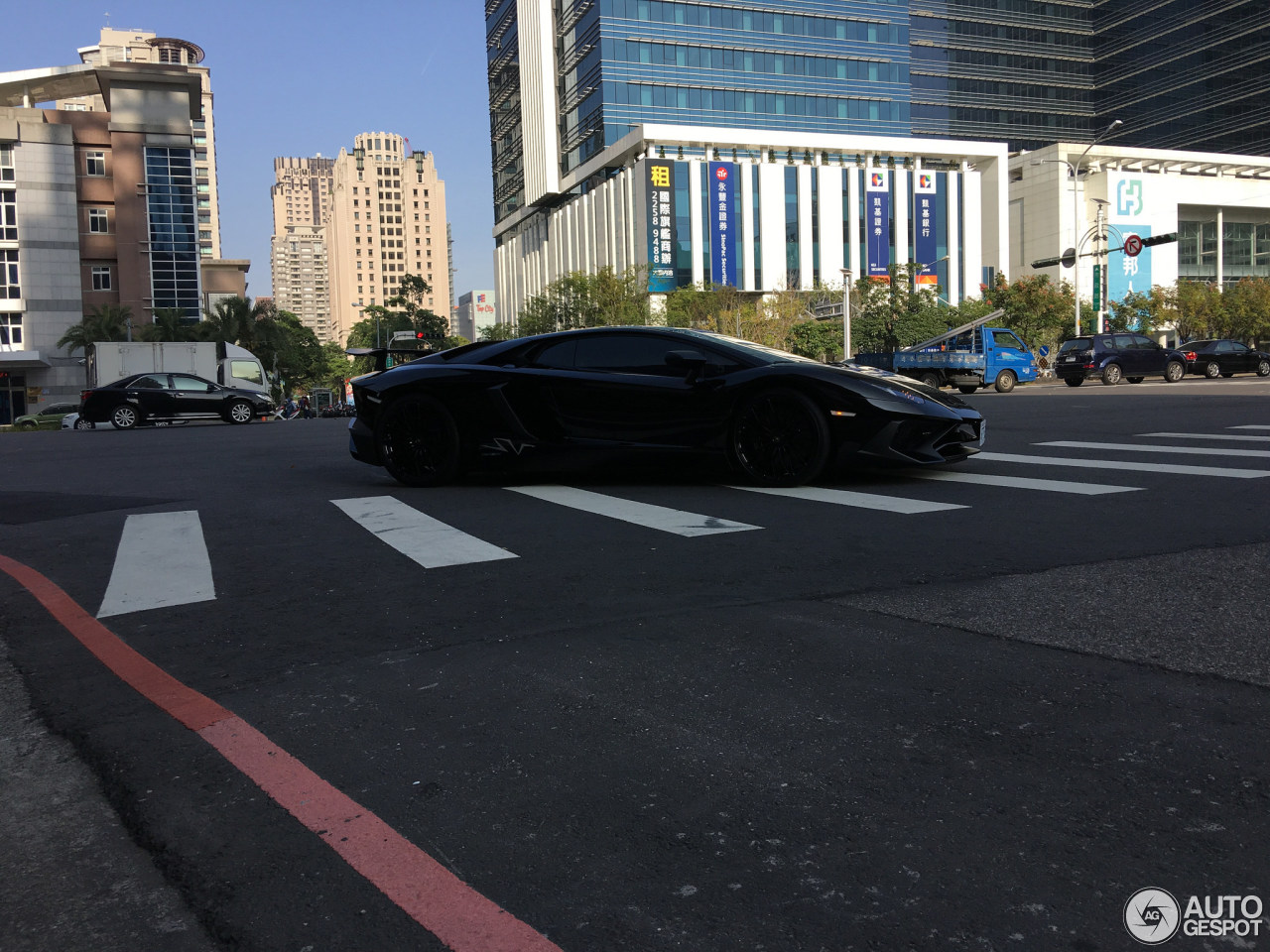 Lamborghini Aventador LP750-4 SuperVeloce