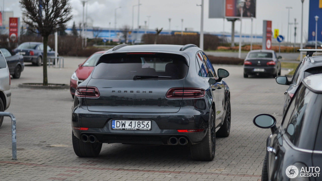 Porsche 95B Macan GTS