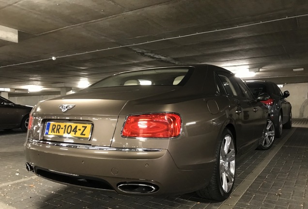 Bentley Flying Spur W12