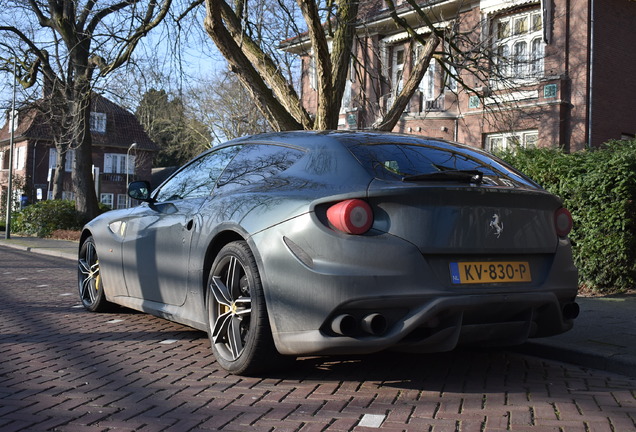 Ferrari FF