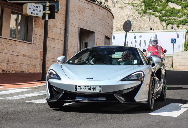 McLaren 570GT