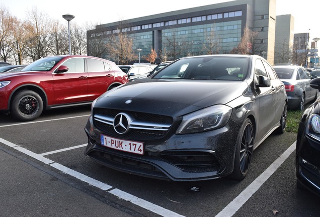 Mercedes-AMG A 45 W176 2015