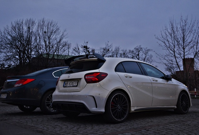 Mercedes-AMG A 45 W176 2015