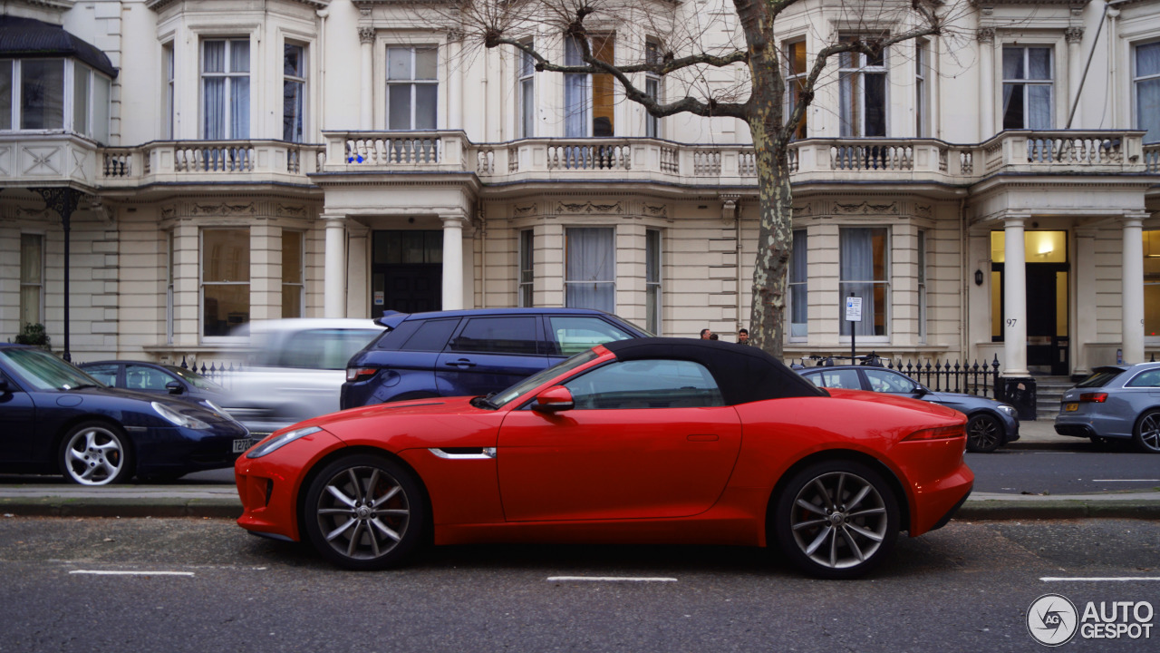 Jaguar F-TYPE S Convertible