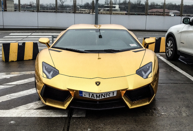 Lamborghini Aventador LP700-4 Roadster