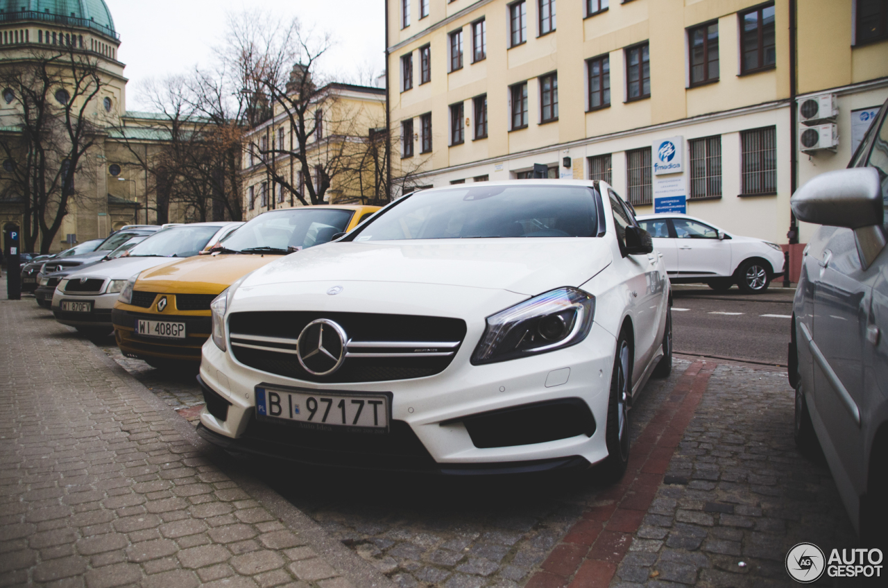 Mercedes-Benz A 45 AMG