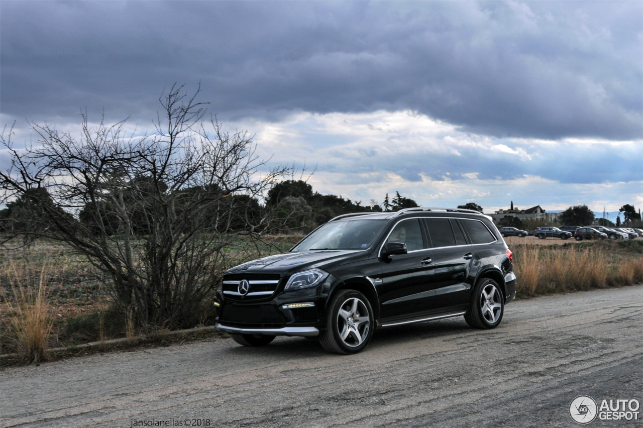 Mercedes-Benz GL 63 AMG X166