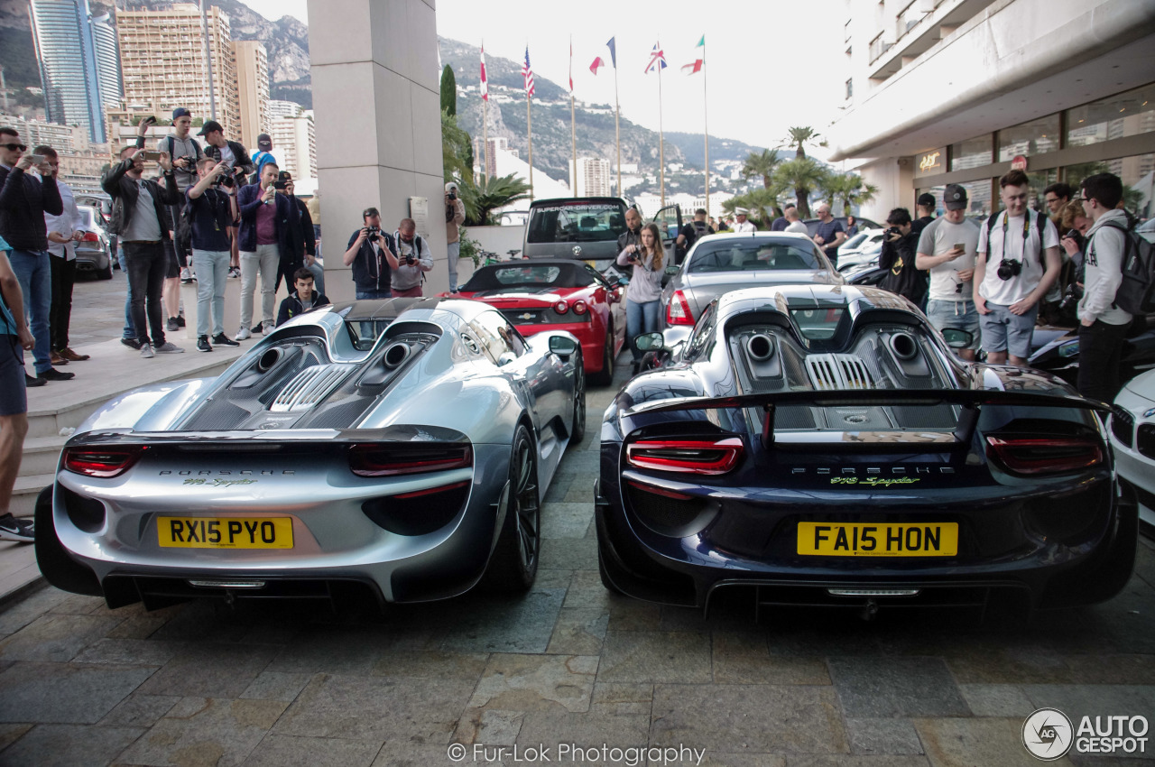 Porsche 918 Spyder Weissach Package