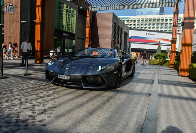 Lamborghini Aventador LP700-4 Roadster