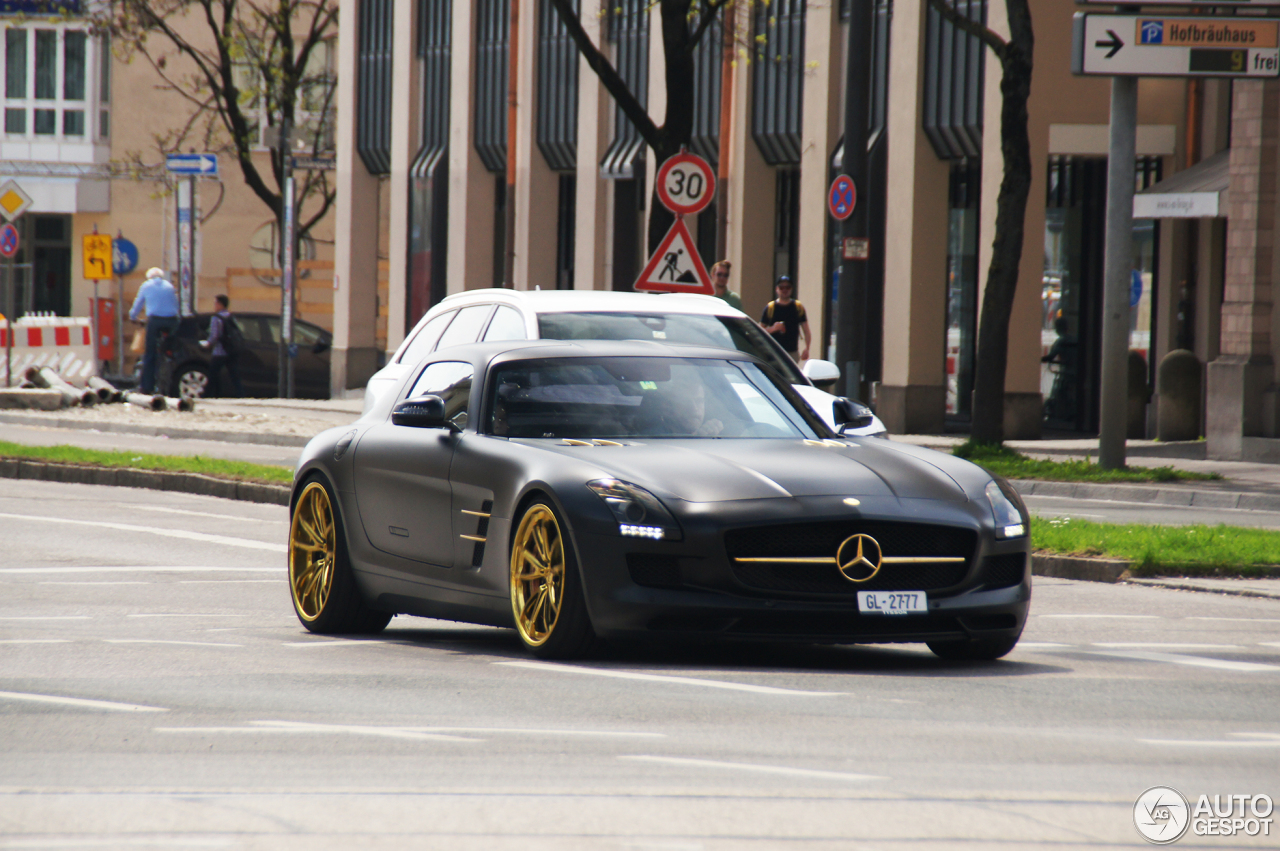 Mercedes-Benz SLS AMG