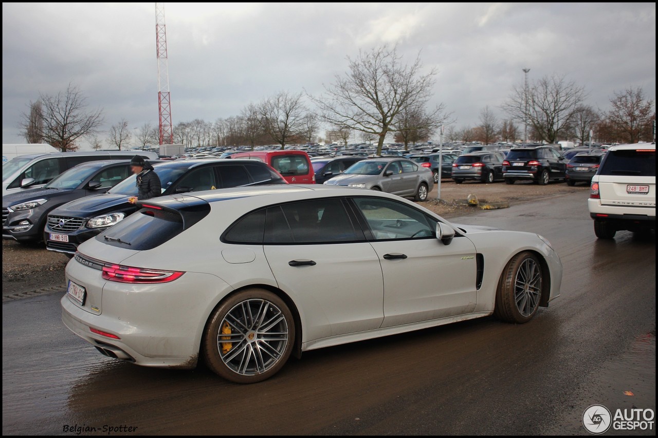 Porsche 971 Panamera Turbo S E-Hybrid Sport Turismo