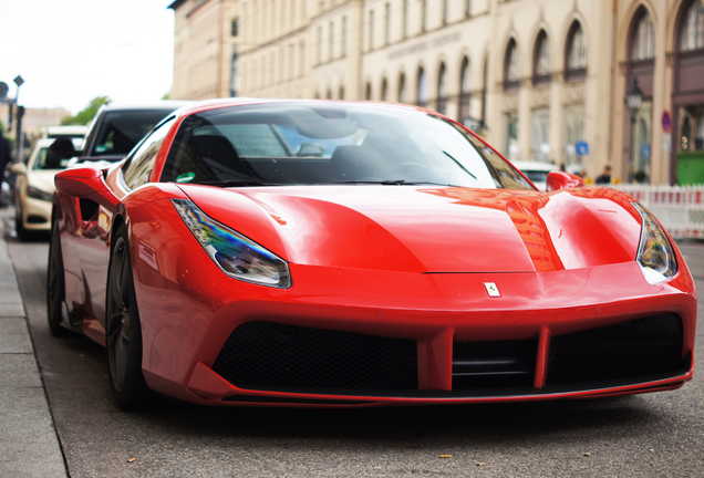 Ferrari 488 Spider VOS Performance